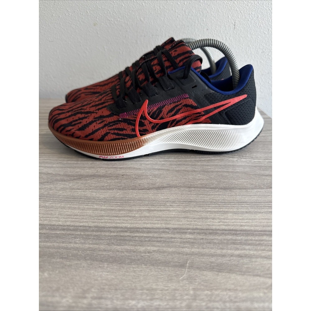 Nike Air Zoom Pegasus 38 Black Running Shoes DQ7650-800 Womens Sz 9